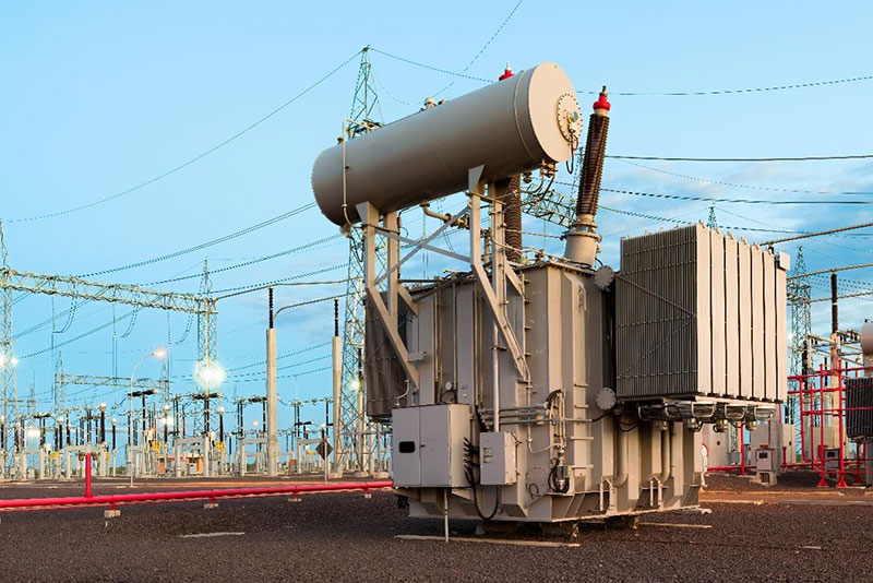 Picture24Transformer Transformer in an industrial environment